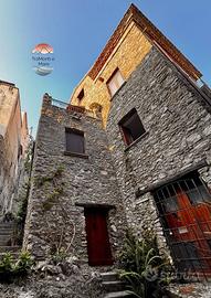 Casa ristrutturata - centro storico