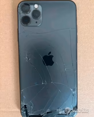 Scocca iPhone 11 Pro Max LEGGI