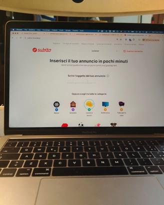 MacBook Pro i7 2016 13'' Touchbar 16GB batt. nuova
