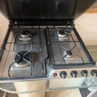 Piano cottura gas con copertura 50x57