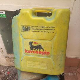 Taniche Agip per carburante vuote