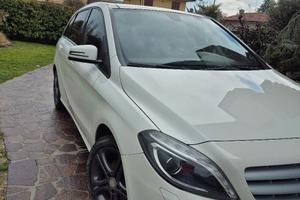 Mercedes ClasseB180 Premium