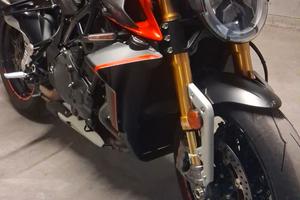 MV AGUSTA BRUTALE 1000RR 