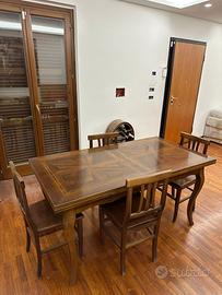 Tavolo legno allungabile  con sedie