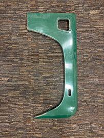 PARAFANGO ANTERIORE DX DEFENDER TD5