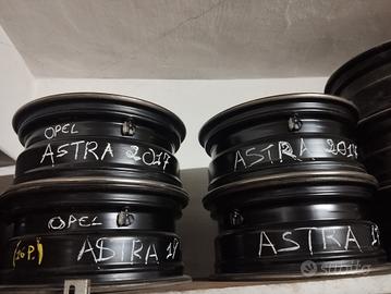 Cerchi in ferro Opel Astra 16 pollici usati