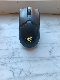 Razer Viper Ultimate con Dock di Ricarica