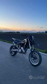 Husqvarna sm (urgent*)