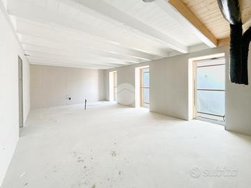 3 LOCALI A BARDOLINO