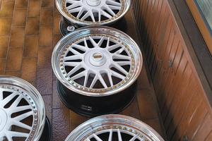 Cerchi WRD Chevlon Mesh “18 - Scomponibili 3 pezzi