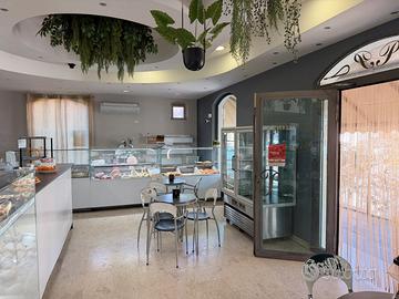 Laboratorio professionale più rivendita