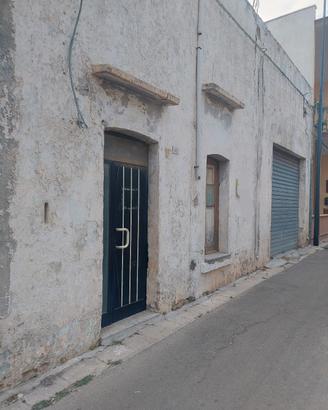 case a stella in pieno centro a racale