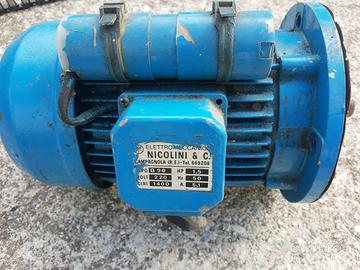 Due motori elettrìci