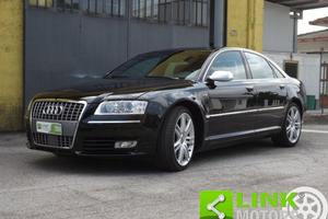AUDI S8 5.2 V10 quattro tiptronic