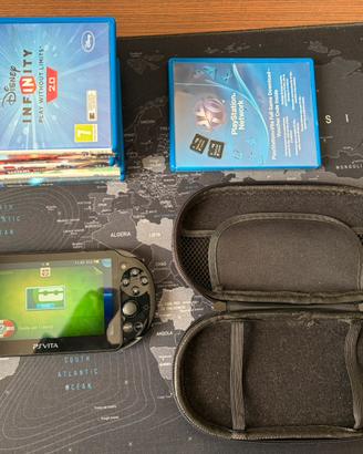 Ps Vita + Giochi e Accessori