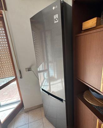 Frigorifero LG No Frost, No Frost, inox, come nuov