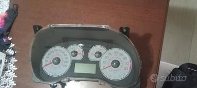 contachilometri fiat grande punto  1.4 tjet