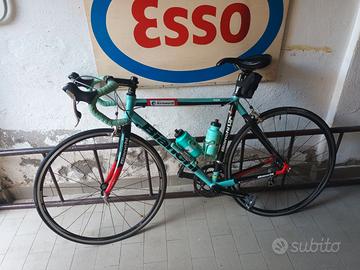 Bici corsa Bianchi 928 carbon misura 28 23/622