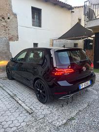 Golf 7.5 1.6 tdi executive  2018