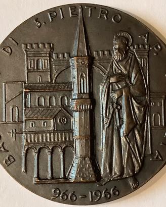 Medaglia Lorioli basilica S. Pietro PG 966-1966