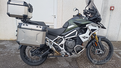 Triumph Tiger 1200 rally pro