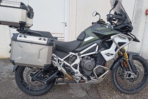 Triumph Tiger 1200 rally pro