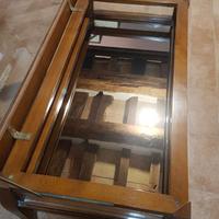 Tavolino in vetro specchiato