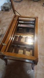 Tavolino in vetro specchiato