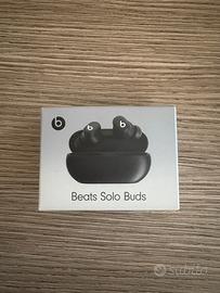 Cuffie beats solo buds auricolari