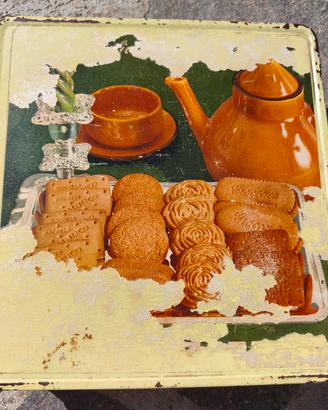 Scatola di latta vintage biscotti Lazzaroni '70