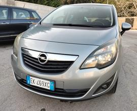 Opel Meriva 1.4 100CV Cosmo plus