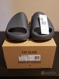 Yeezy slide slate grey