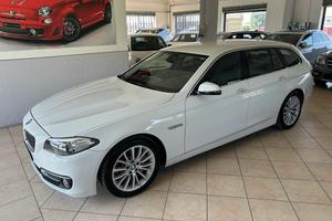 BMW 530 dA 258CV Touring Luxury