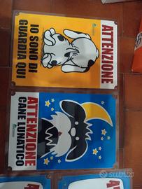 Cartelli di Attenti al Cane