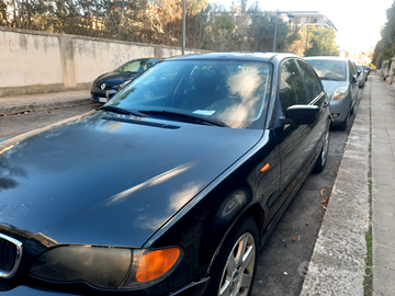 BMW 320 anno 2002