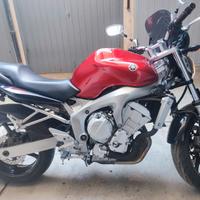 Yamaha FZ6