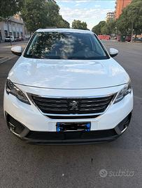 PEUGEOT 5008 1.5 BLUEHDI 130CV - 5/7 POSTI