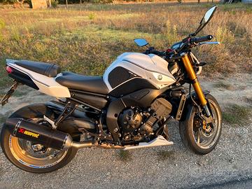 YAMAHA FZ8 NAKED