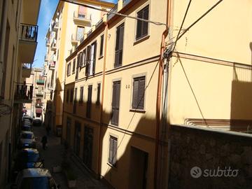 Bilocale arredato 45 mq in Via Gramsci