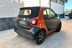 Smart ForTwo Cabrio 1.0 Benz 70CV Aut - 2016 Incid