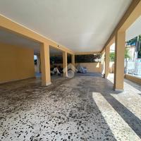 5 LOCALI A PIANO DI SORRENTO