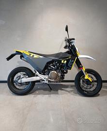 Husqvarna 701 Supermoto