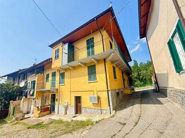 Casa indipendente di 145 m² con 4 locali e box aut