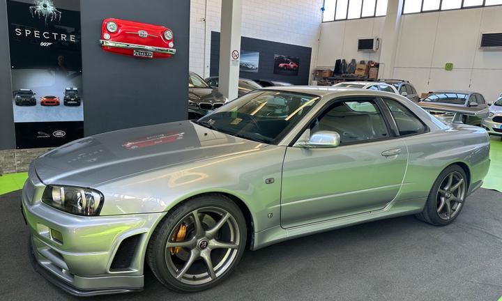 Nissan Skyline gtr r34 V-SPEC