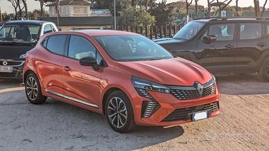 RENAULT Clio 1.0 GPL TECHNO 101cv FULL OPTIONAL