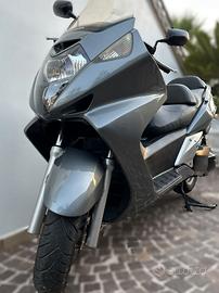 Honda Silver Wing 600