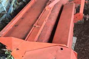 Trincia a coltelli marca Tortella