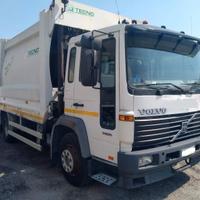 VOLVO FL 6 15 4X2 COMPATTATORE