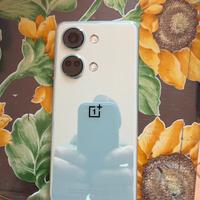 One  plus. Nord 5g
