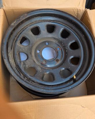 5 cerchi 17x8 fuoristrada